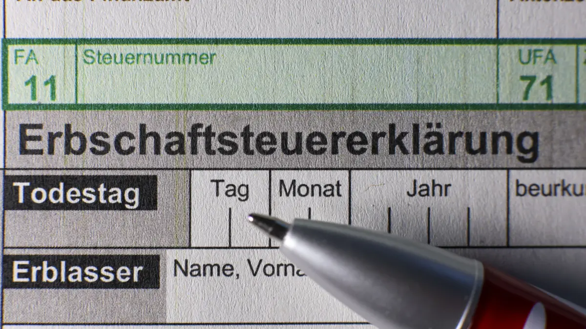 Über das Vererben seines Vermögens sollte man sich rechtzeitig Gedanken machen.