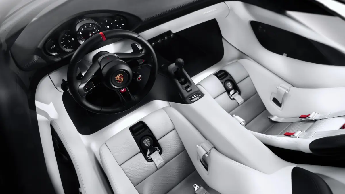 Porsche Mission S