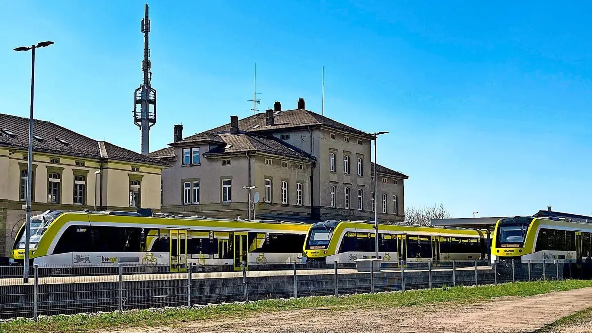 RE6 Hechingen Bahnhof: RE6 Hechingen Bahnhof