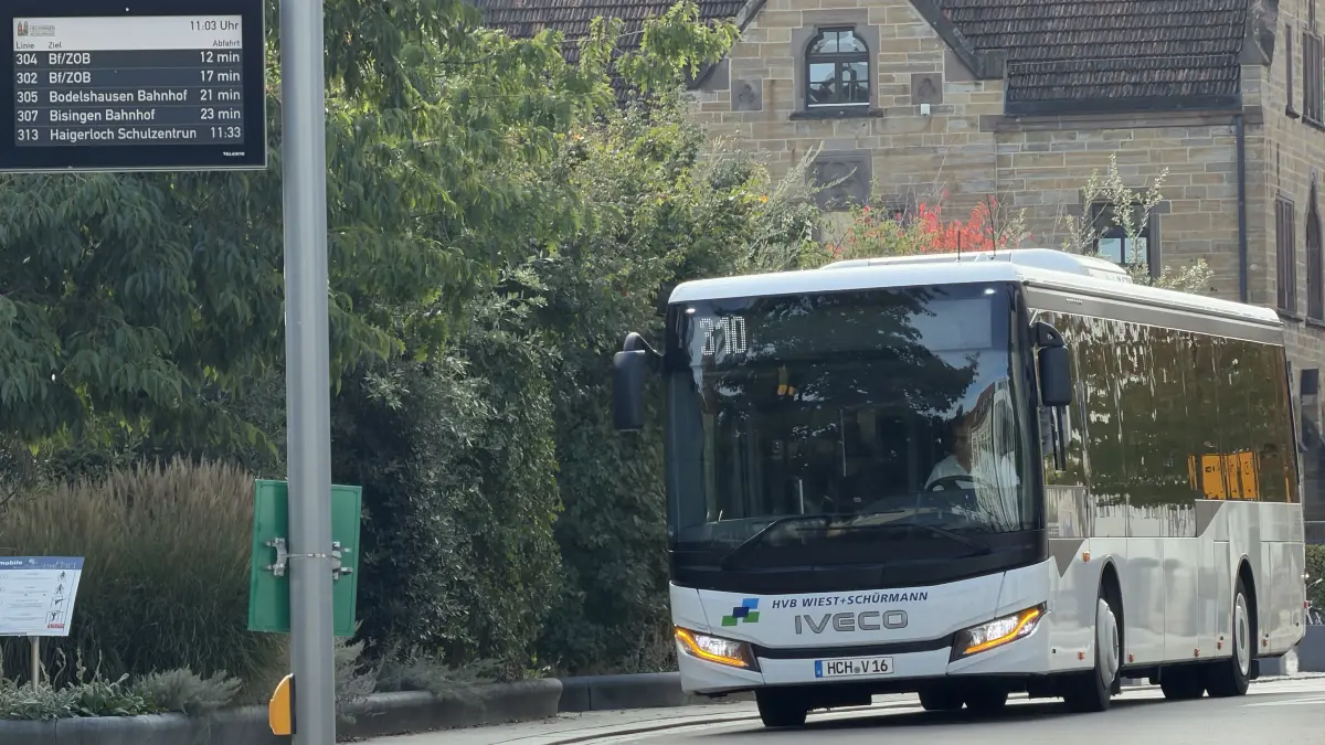 Das Hechinger Busunternehmen "HVB Wiest + Schürmann" übernimmt den Stadtbusverkehr im Stadtgebiet auch weiterhin.