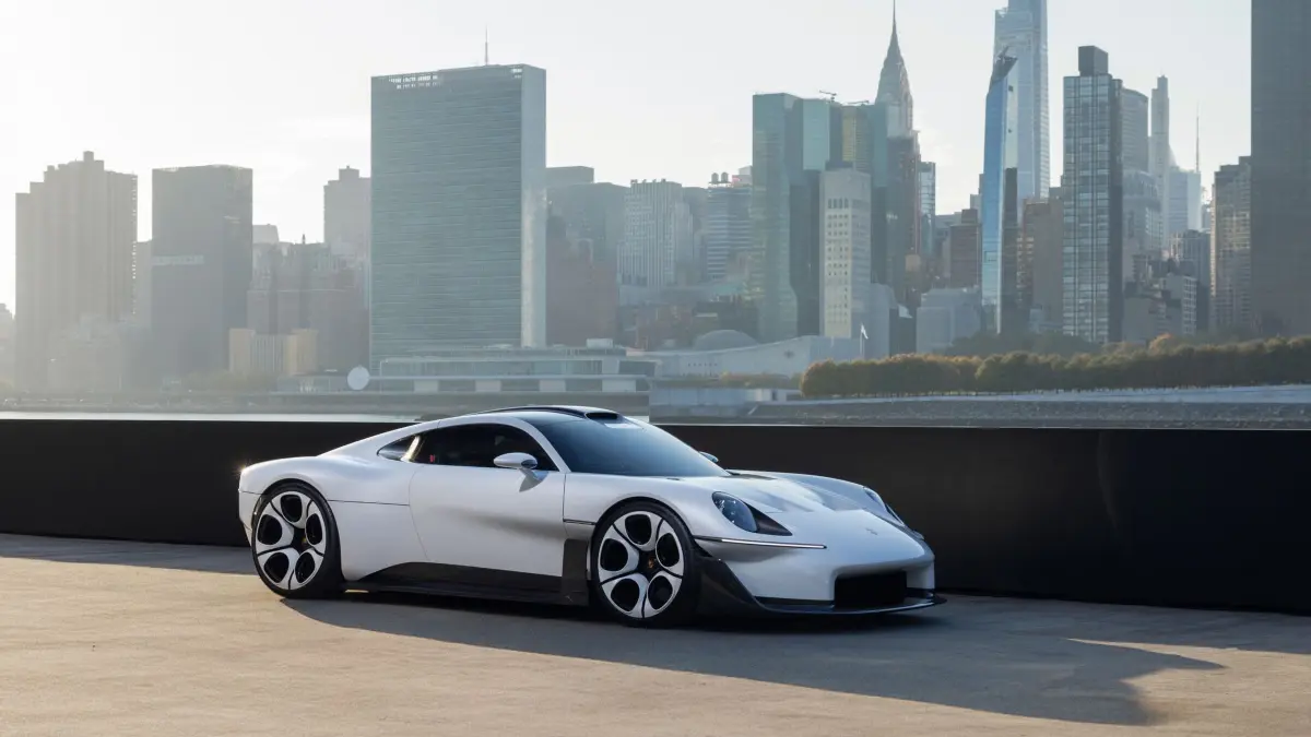 Porsche Konzept Supersportwagen „Mission S“: HANDOUT - 15.10.2026, USA, New York: Dieses von Porsche zur Verfügung gestellte Foto zeigt das Design des neuen Porsche Supersportwagens «Mission S». Foto: ---/Porsche/dpa +++ dpa-Bildfunk +++