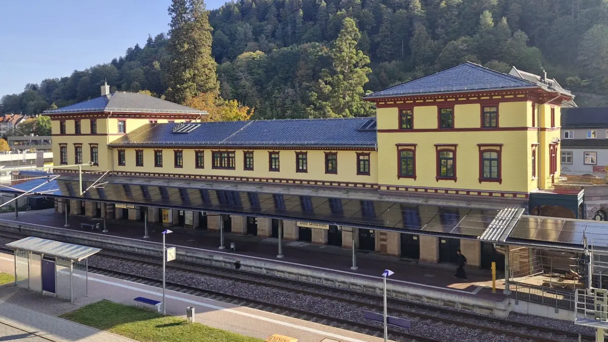 Noch immer werden Pächter für ein gastronomisches Angebot im Bahnhofsgebäude gesucht.
