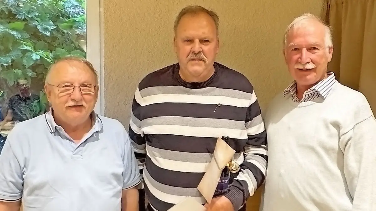 Reinhardt Streuber (von links). Hermann Tomisch und Bruno Bantle