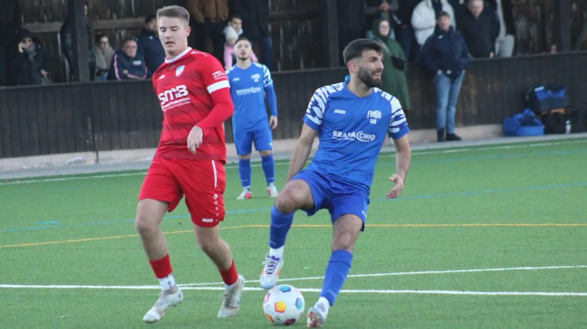 Aluan Cheikhi (rechts) gelang beim 4:4 des FV/DJK St. Georgen ein Hattrick.