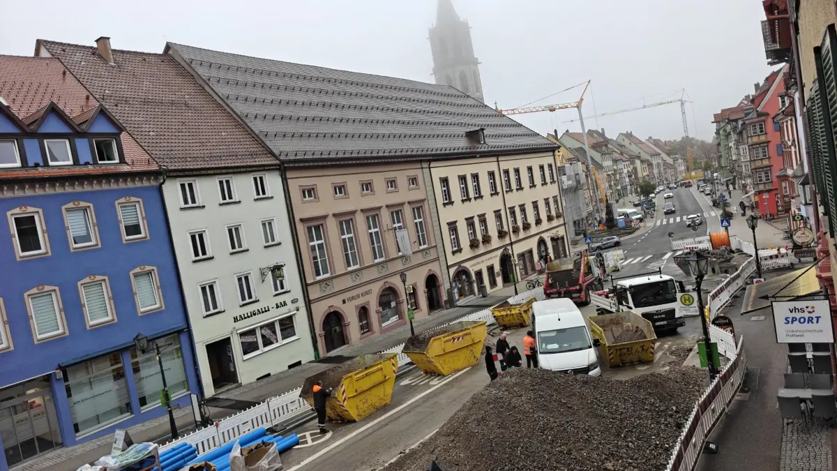 Auf dem Friedrichsplatz wird kräftig gearbeitet. Die CDU bringt nun ein weiteres Gestaltungselement ins Spiel.