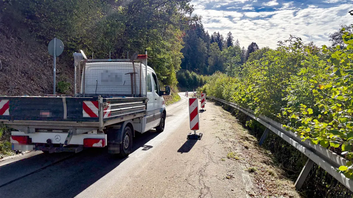 Beengt geht es an der kritischen Stelle zu.