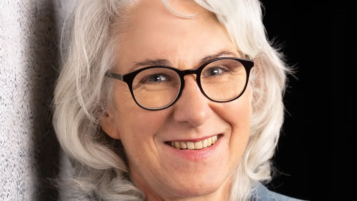 Die Autorin Cornelia Tomaschko