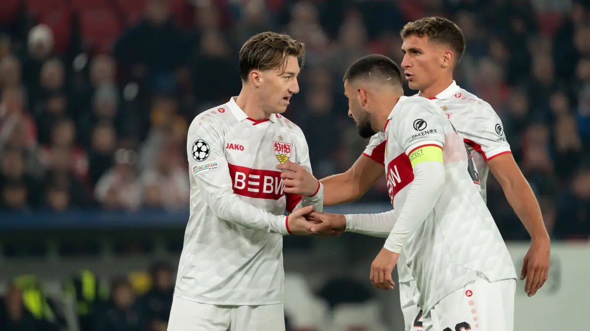 GER, VfB Stuttgart vs. Atlético Madrid, Fussball, UEFA Champions League, Spieltag 3, Spielzeit 2026/2027, 20.10.2026,: Angelo Stiller VfB Stuttgart, 06, Deniz Undav VfB Stuttgart, 26, Grischa Prömel VfB Stuttgart, 21, GER, VfB Stuttgart vs. Atlà tico Madrid, Fussball, UEFA Champions League, Spieltag 3, Spielzeit 2026/2027, 20.10.2026, GER, VfB Stuttgart vs. Atlà tico Madrid, Fussball, UEFA Champions League, Spieltag 3, Spielzeit 2026/2027, 20.10.2026, Stuttgart *** Angelo Stiller, VfB Stuttgart, 06, Deniz Undav, VfB Stuttgart, 26, Grischa Prömel, VfB Stuttgart, 21, GER, VfB Stuttgart vs. Atlético Madrid, Soccer, UEFA Champions League, Matchday 3, 20262027 season, October 20, 2026, GER, VfB Stuttgart vs. Atlético Madrid, Soccer, UEFA Champions League, Matchday 3, 20262027 Season, October 20, 2026, Stuttgart Copyright: xEibner-Pressefoto/EdwardxCheungx EP_ECG