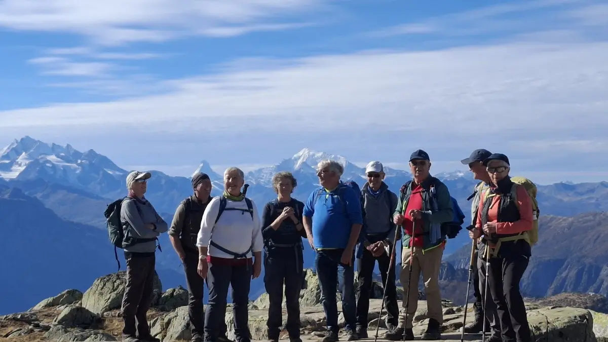 Den Ausblick über die Landschaft genossen die Teilnehmer der sechstägigen Reise ins Wallis.