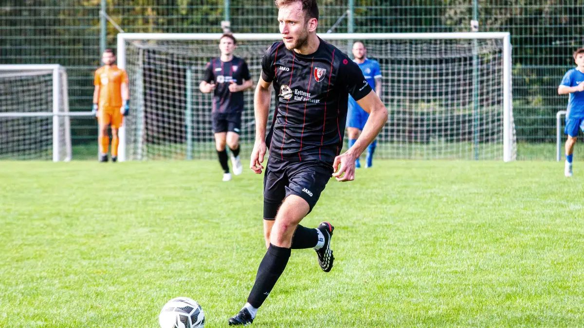 Ob Bastian Büttner mit dem SV Steinach den Höhenflug gegen den VfR Hornberg fortsetzt?