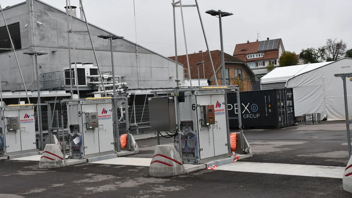 Wo früher ausschließlich Strom aus der Wasserkraft desd Rheins erzeugt wurde, entsteht schrittweise der Energiecampus Wyhlen.