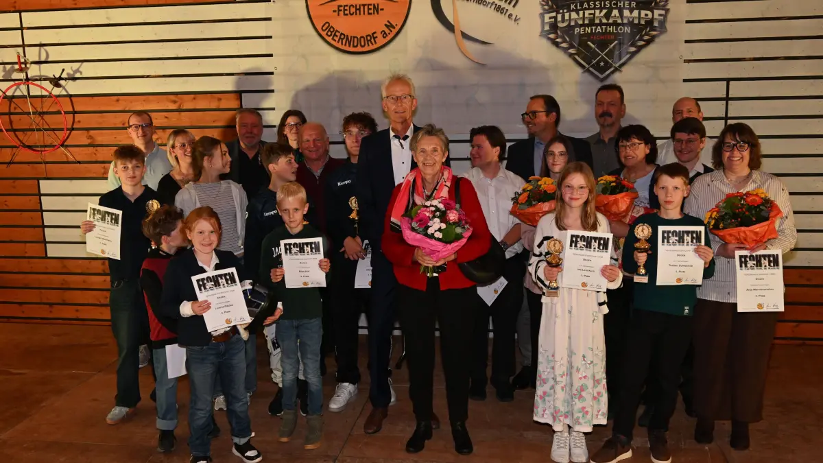 Bei dem großen Jubiläumsfest trafen alte Anekdoten aus vergangenen Turnieren auf neue Geschichten aus dem Vereinsleben.