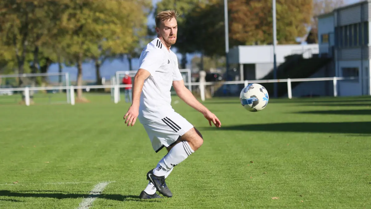 Andreas Griesser und der VfB Bösingen wollen auch im Topspiiel gegen die SG Empfingen ihre Erfolgsserie verteidigen.