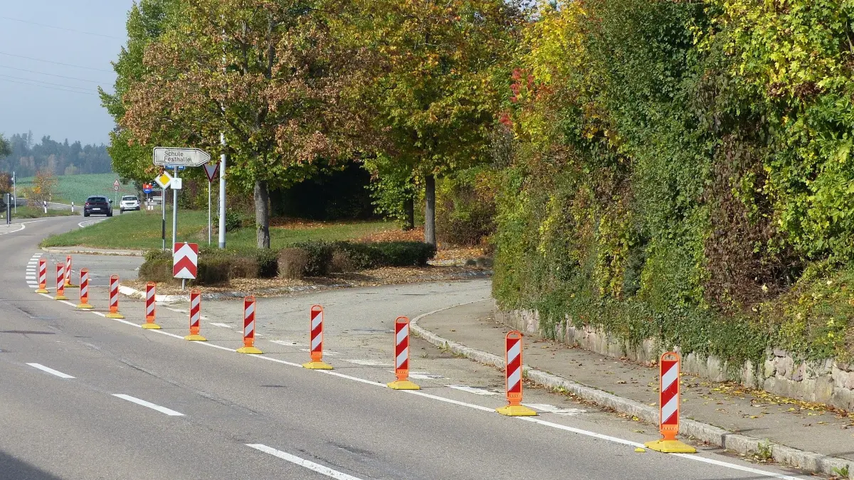 Die Verkehrsregelung an der Einmündung der Neuhauser Straße in die Höfenstraße soll nach dem Willen des Ortschaftsrates so bestehen bleiben.