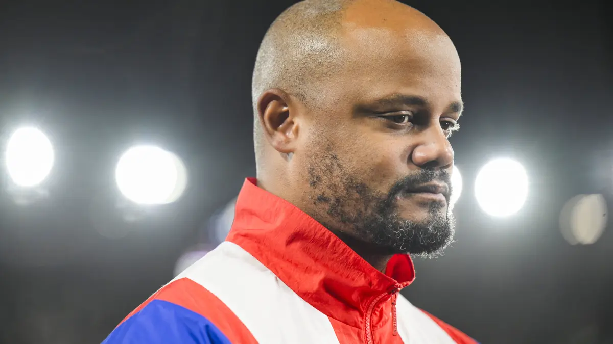 Fotball, Champions League 2026/2027: Viking - Bayern München: Fotball, Champions League 2026/2027: Viking - Bayern München Stavanger 20261013. Bayern Münchens trener Vincent Kompany for fotballkampen i Champions League mellom Viking og Bayern München pa Lyse Arena i Stavanger. Foto: Carina Johansen / NTB Stavanger Norge EDITORIAL USE ONLY. RESTRICTED USE FOR BETTING COMPANIES Ref:_SPOUcc7NwYtwc8.jpg *** Soccer, Champions League 20262027 Viking vs. Bayern Munich, Stavanger, October 13, 2026. Bayern Munich coach Vincent Kompany ahead of the Champions League soccer match between Viking and Bayern Munich at Lyse Arena in Stavanger. Photo by Carina Johansen, NTB, Stavanger, Norway. EDITORIAL USE ONLY RESTRICTED USE FOR BETTING COMPANIES PUBLICATIONxNOTxINxNORxSWExDENxFINxFRA Copyright: xCarinaxJohansenx/xNTBx