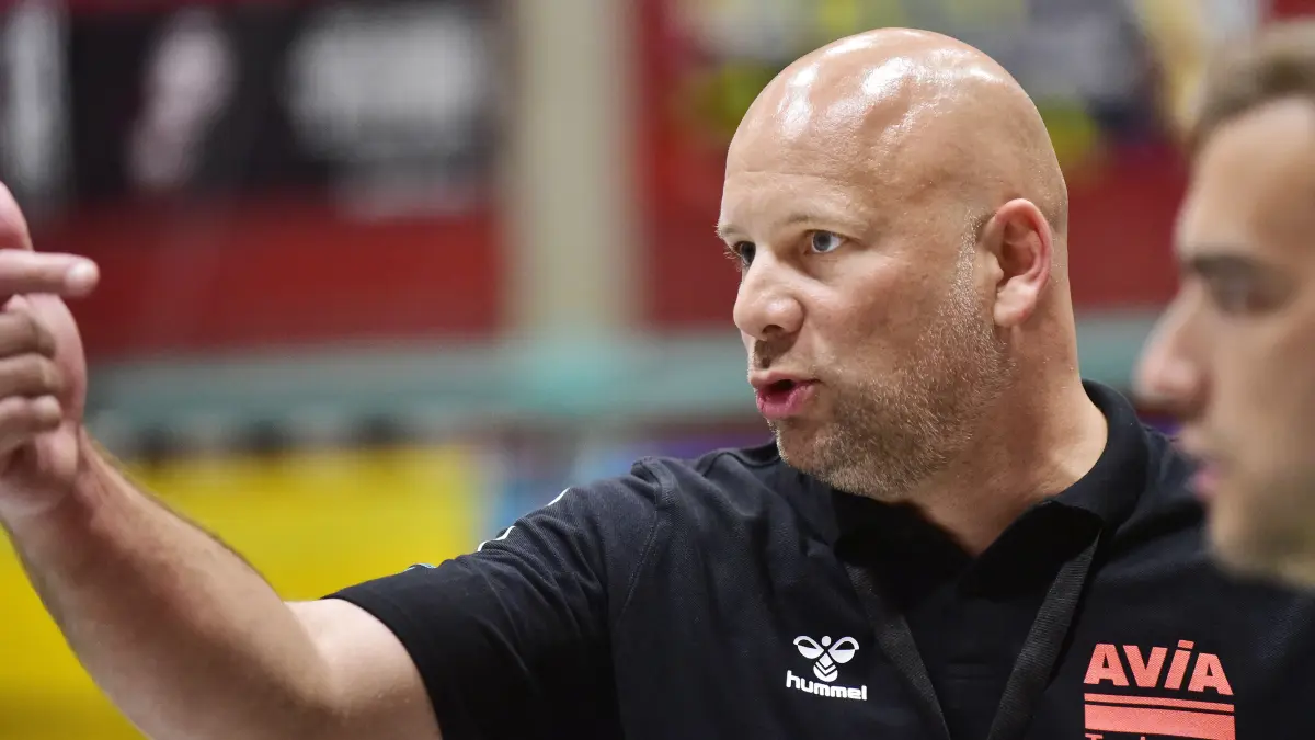 St. Georgens Trainer Patrik Papke sah eine bittere Niederlage.
