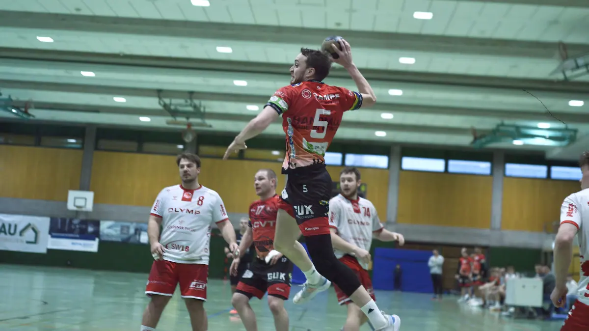 Patrick Müller war mit neun Treffern bester Torschütze der HSG Rottweil, konnte die deutliche Niederlage beim TSV Altensteig jedoch nicht verhindern.