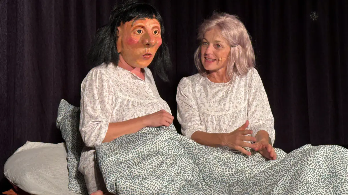 Eine Szene des Theaterstücks „Über das Vergessen“.