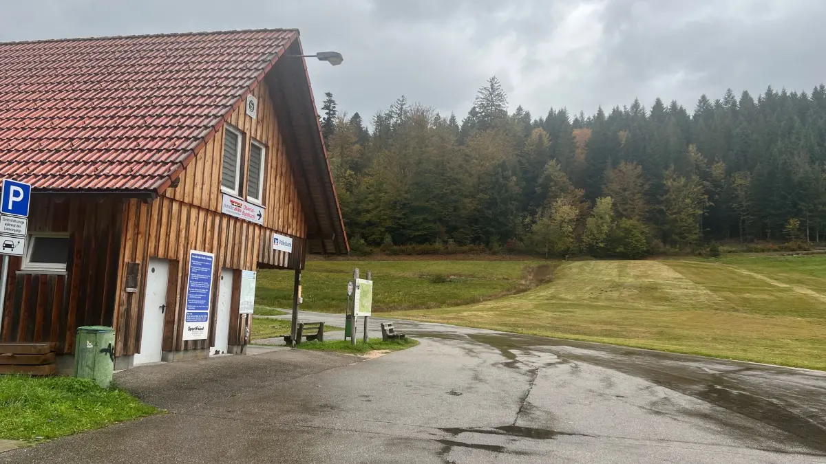 Auch der Rodelhang soll beschneit werden und zusätzlichen Winterspaß für die ganze Familie bieten.