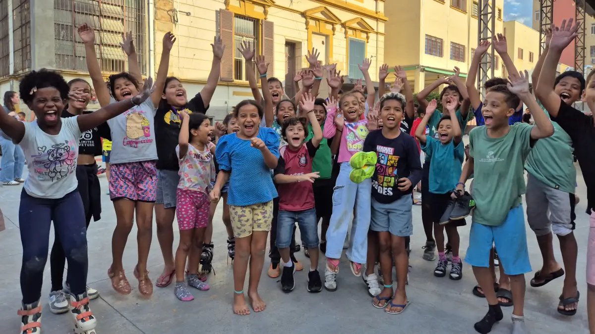 Der Verein Educare mit Sitz in Trossingen und vielen Unterstützern aus Tuningen lädt am 8. November zum Spendenessen in der tuninger Festahalle ein ein. Dort informiert er über die Arbeit im Armenviertel von São Paulo.