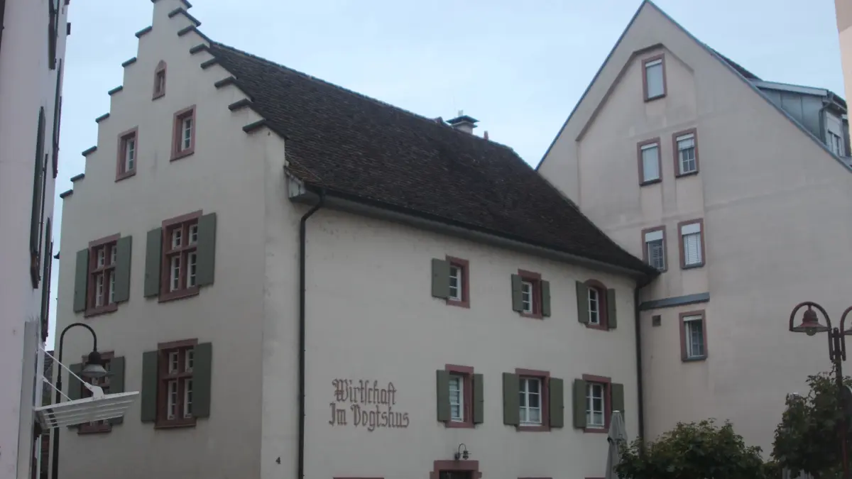 Es gibt im Ortskern von Steinen einige Gebäude, die erhaltenswert sind. Die Gestaltungssatzung schützt vor unerwünschten baulichen Veränderungen.