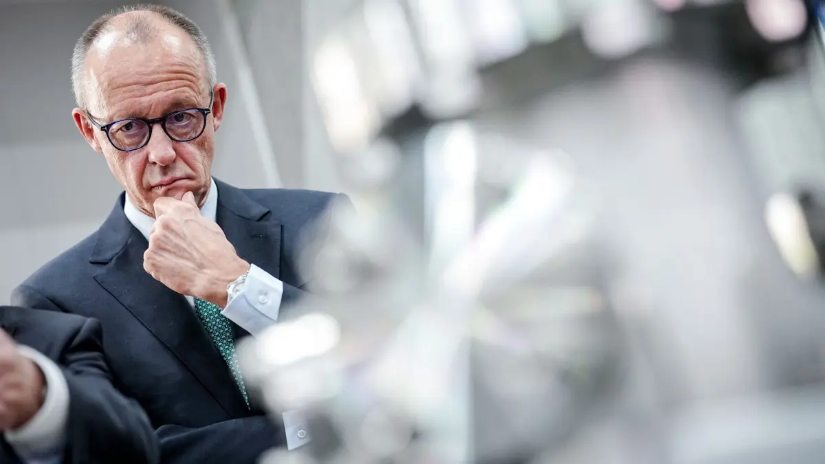 Bundeskanzler Merz besucht Japan: Bundeskanzler Friedrich Merz (CDU) besucht am Rande seiner Reise nach Japan das Unternehmen Kyoto Fusioneering. Der Kanzler besucht auf seiner Asien-Reise nach Singapur und Japan auch noch Südkorea. (zu dpa: «Merz: Nordkorea bedroht Freiheit in Europa»)