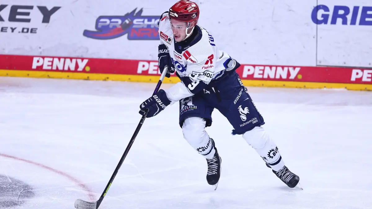 Philip Feist Schwenninger Wild Wings, 09 GER, Koelner Haie vs Schwenninger Wild Wings, Eishockey, Penny DEL, 49. Spieltag, Spielzeit 2026/2027, 20.10.2026 GER, Koelner Haie vs Schwenninger Wild Wings, Eishockey, Penny DEL, 49. Spieltag, Spielzeit 2026/2027, 20.10.2026 Koeln *** Philip Feist, Schwenninger Wild Wings, 09 GER, Cologne Sharks vs. Schwenninger Wild Wings, Ice Hockey, Penny DEL, Matchday 49, 20262027 Season, October 20, 2026 GER, Cologne Sharks vs. Schwenninger Wild Wings, Ice Hockey, Penny DEL, Matchday 49, 20262027 Season, October 20, 2026 Cologne Copyright: xEibner-Pressefoto/RenexWeissx EP_RWS