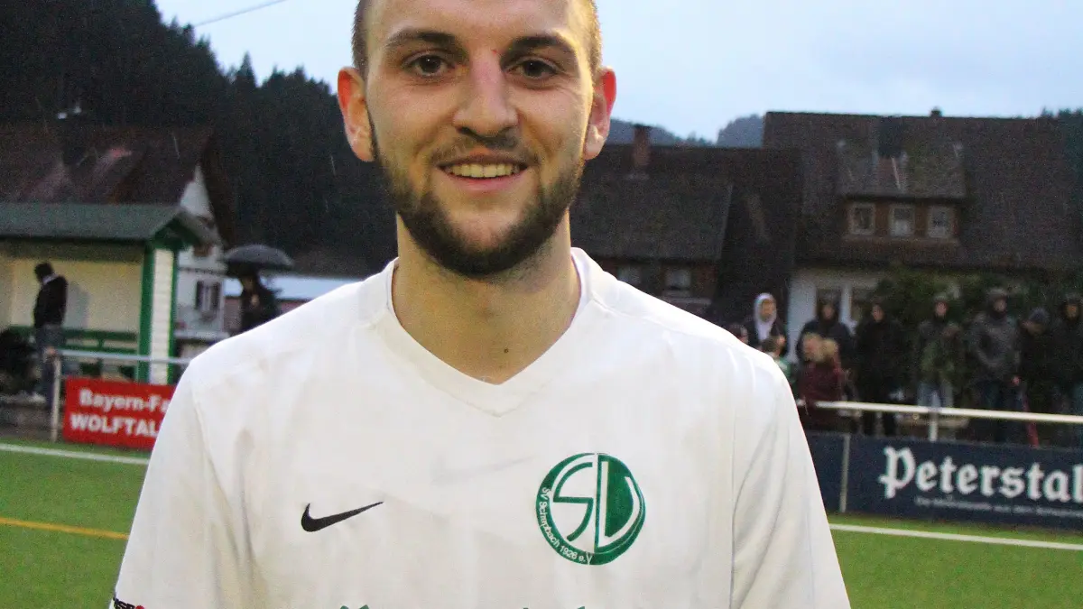Hinter dem Einsatz von Schapbachs Abwehrchef Lucas Schmid steht am Samstag beim Spiel in Durbach noch ein Fragezeichen.