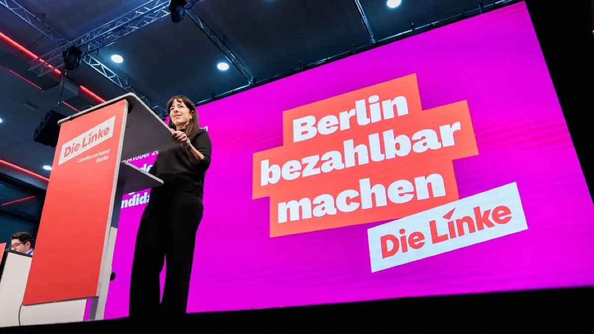 Elif Eralp, stellvertretende Landesvorsitzende der Berliner Linken und Fraktionsvorsitzende von Die Linke im Berliner Abgeordnetenhaus, spricht beim Landesparteitag von Die Linke Berlin.